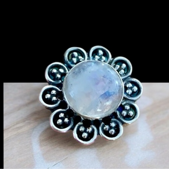 Rainbow Moonstone Flower Solid 925 Sterling Silver Ring - Picture 1 of 5